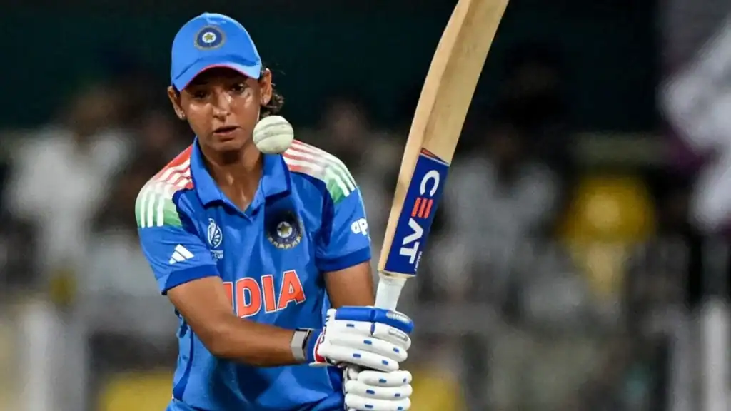 Harmanpreet Kaur Injured in 1st ODI vs Australia