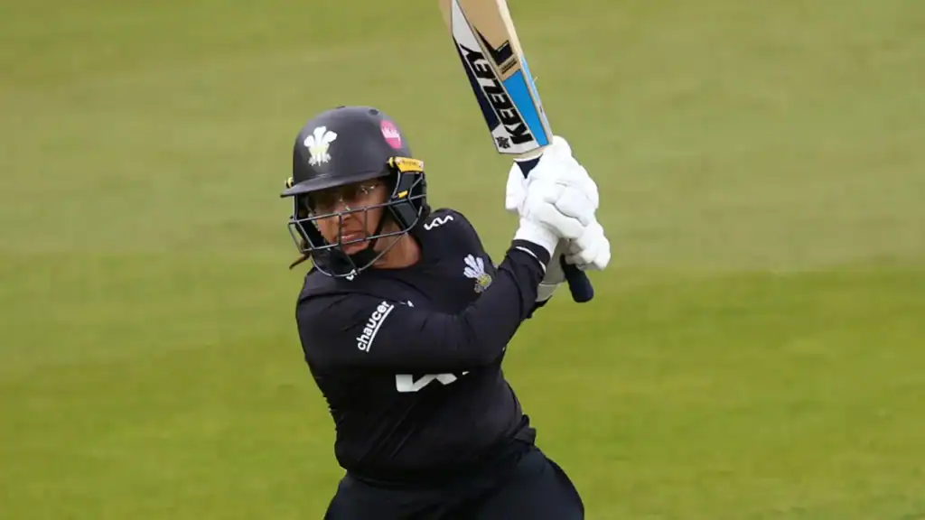 Priyanaz Chatterji Leads Surrey to Stunning Win Over Essex