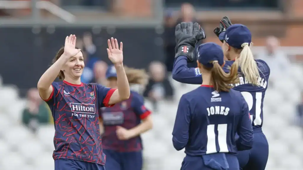 Kate Cross Powers Lancashire Win Over Hampshire
