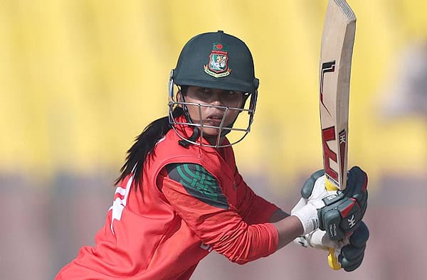 Sharmin Akhter Reaches 2,000 International Runs Milestone in Sylhet Sharmin Akhter Reaches 2000 International Runs