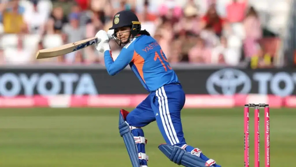 India Beat England by 38 Runs in First T20I