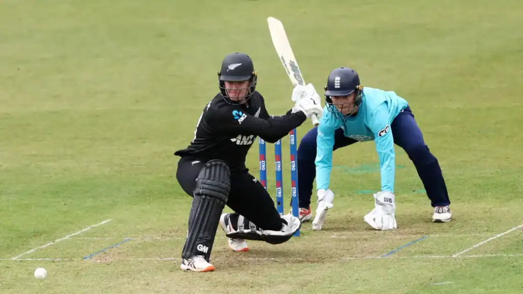 Halliday Helps New Zealand Draw England ODI Series