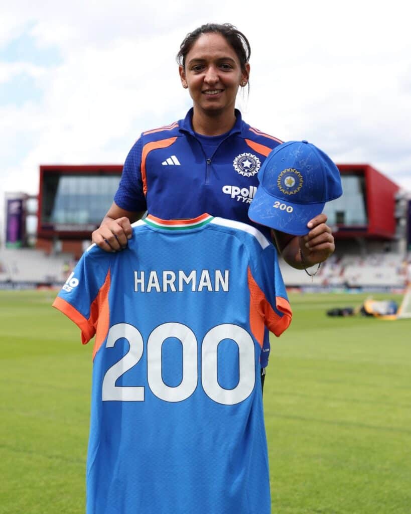Harmanpreet Kaur Makes History as First Cricketer to 200 T20 Internationals