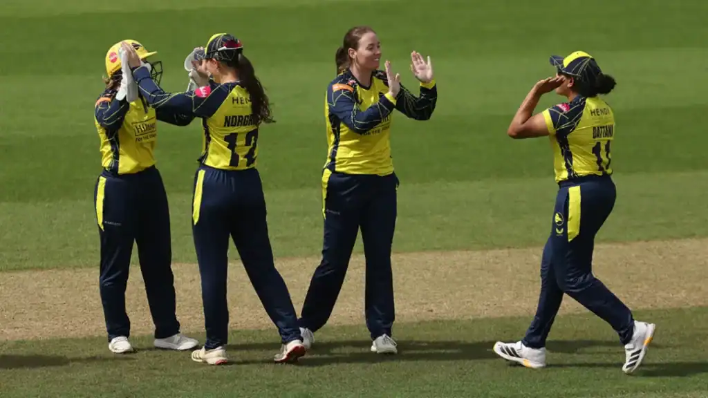 Surrey and Hampshire Share Points After Thrilling Tie in Women’s T20 Blast Surrey vs Hampshire Ends in Dramatic Tie at 121
