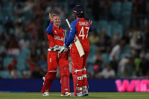 Danni Wyatt-Hodge Leads England Women to Dominant Win Over New Zealand Wyatt-Hodge’s Unbeaten 89 Powers England into T20 World Cup Semi-Finals