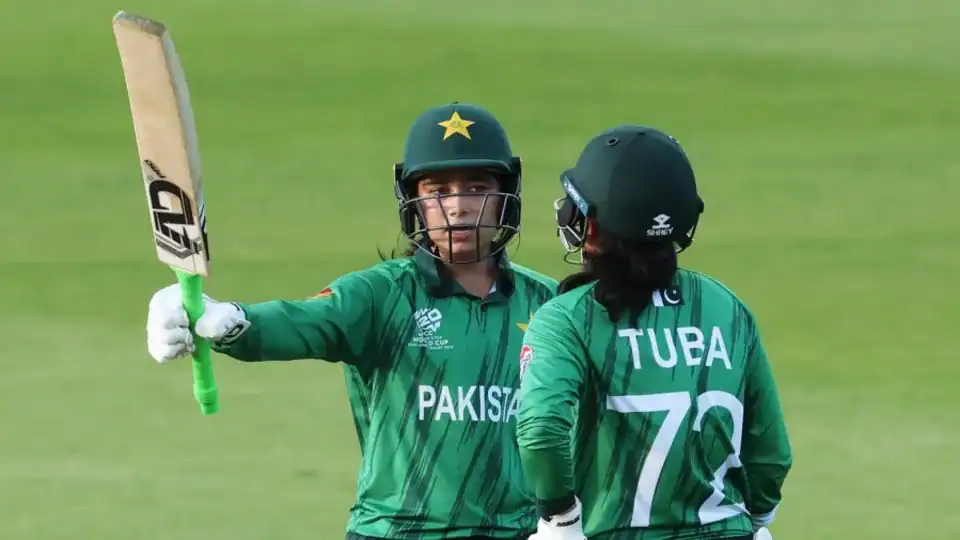 Fatima Sana Shines with Bat and Ball but South Africa Survive Pakistan Scare Fatima Sana’s Heroics Not Enough as South Africa Edge Pakistan in World Cup Thriller