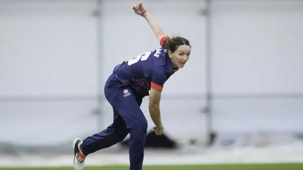 Lancashire Women Beat Yorkshire by 7 Wickets as Cross, Morris Shine